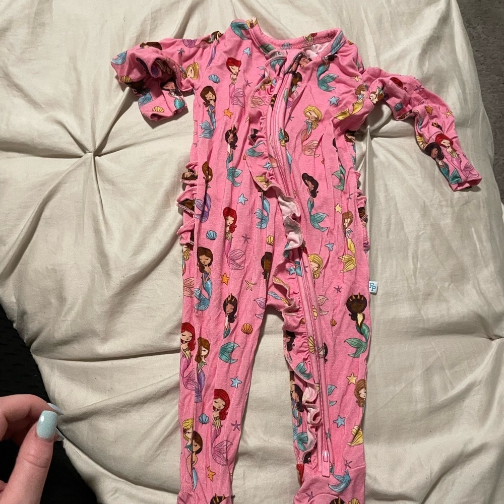 Posh peanut footie onesie. Soft stretchy pink girl onesie. 3-6 months.